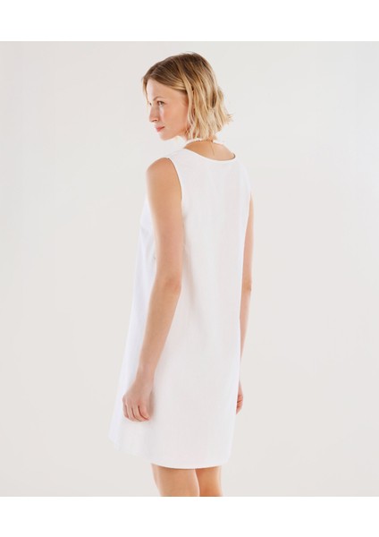 Yan Bedeni Düğmeli Kısa Elbise fırsatları