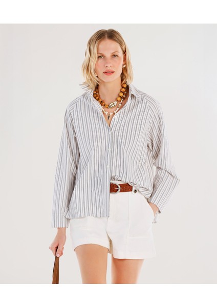 Yanları Yırtmaçlı Gömlek indirimleri