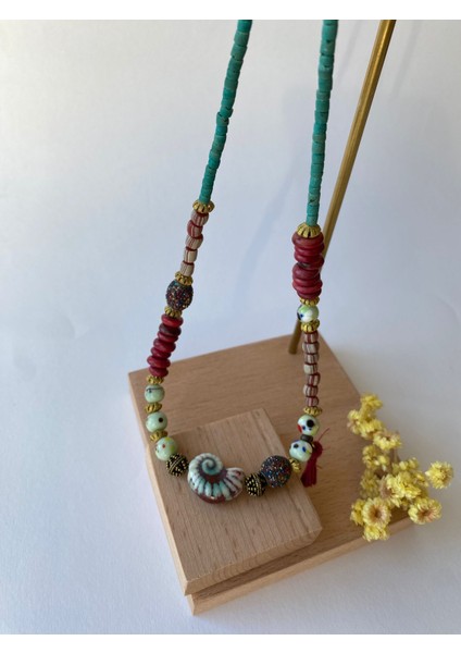 El Yapımı Etnik Bohem Boncuk Deniz Salyangozu Kolye