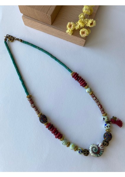 El Yapımı Etnik Bohem Boncuk Deniz Salyangozu Kolye modelleri