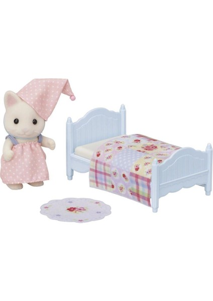 5681 Sylvanian Families Çiçekli Kedi Kızın Uyku Seti +3 Yaş