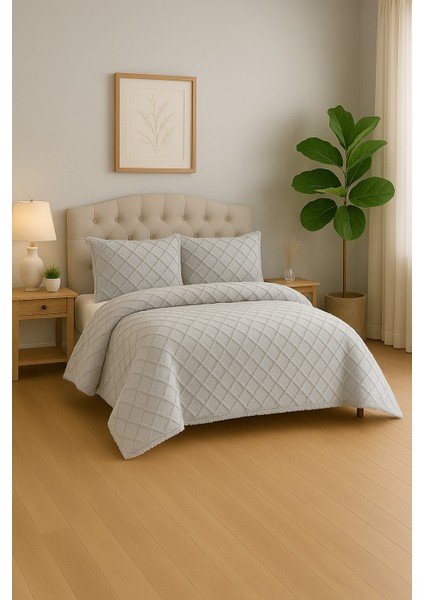 Baklava Model 3 Parça Açık Gri Rengi 1 Yatak Örtüsü (240x250 cm) + 2 yastık kılıfı (50x70) cm