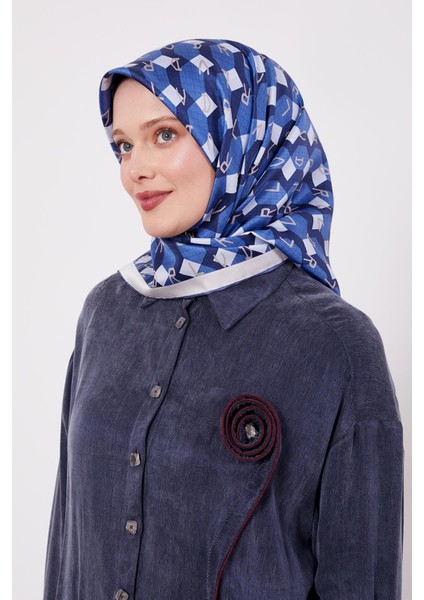 Saks Petek Baskılı Twill Ipek Eşarp