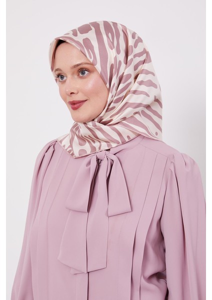 Pudra Leopar Desen Twill İpek Eşarp