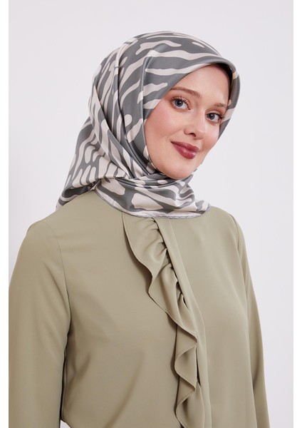 Mint Yeşili Leopar Desen Twill İpek Eşarp fiyatları