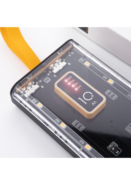 FB-1009 Power Bank 10000 Mah – LED Işıklı, Çoklu Çıkışlı Taşınabilir Şarj Cihazı
