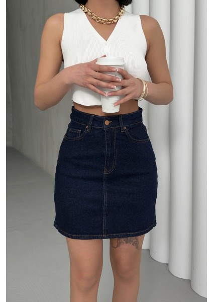 Dar Kalıplı Normal Belli Cepli ve Astarsız Kısa Boy Kadın Kot Etek Mini Slaplı Lacivert Denim fiyatları