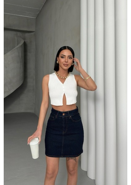 Dar Kalıplı Normal Belli Cepli ve Astarsız Kısa Boy Kadın Kot Etek Mini Slaplı Lacivert Denim indirimleri