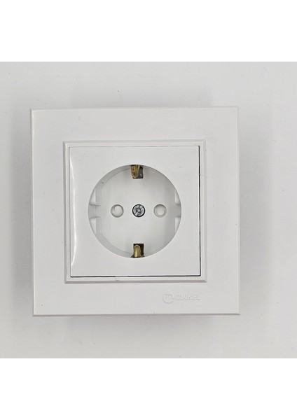 Karea Çocuk Korumalı Topraklı Priz Modül Beyaz - Çerçeve