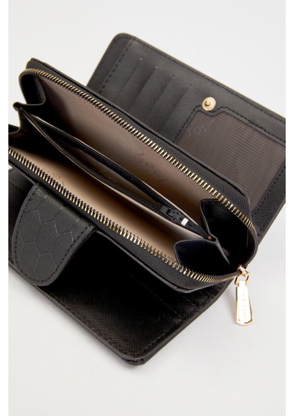 Siyah Kapama Detaylı Cüzdan fiyatları