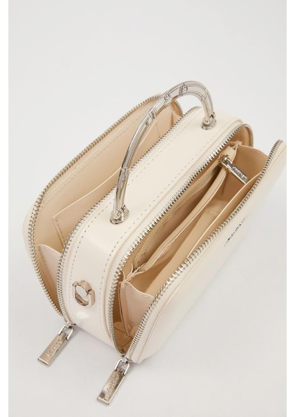 Bej Metal Askı Detay Omuz Çantası fırsatları