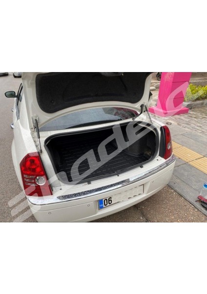 2010 Chrysler 300C 3D Kauçuk Bagaj Havuzu