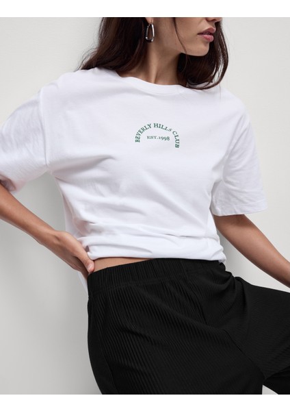 Pilise Kesim Geniş Paça Kısa Pantolon modelleri