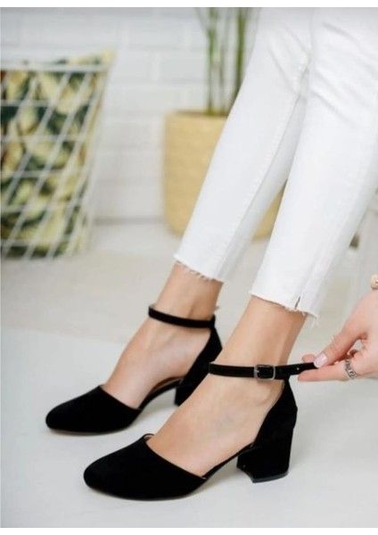 Kadın Ayakkabı Bilekten Bantlı Kısa Kalın Topuklu Ayakkabı 5 cm