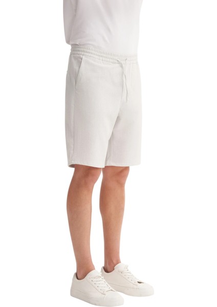 Slim Fit Bermuda Kısa Dar Paça Şort fiyatları