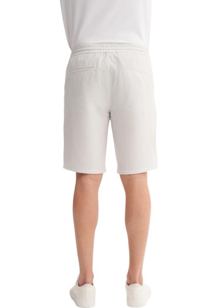 Slim Fit Bermuda Kısa Dar Paça Şort modelleri