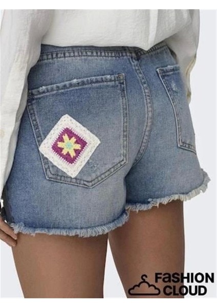 Işlemeli Denim Kadın Şort