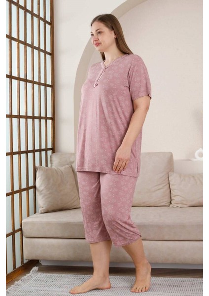 Kadın Gül Kurusu V Yaka Dantel Detay Viskon 3 Düğmeli Kısa Kol Yazlık Büyük Beden Kapri Pijama fırsatları