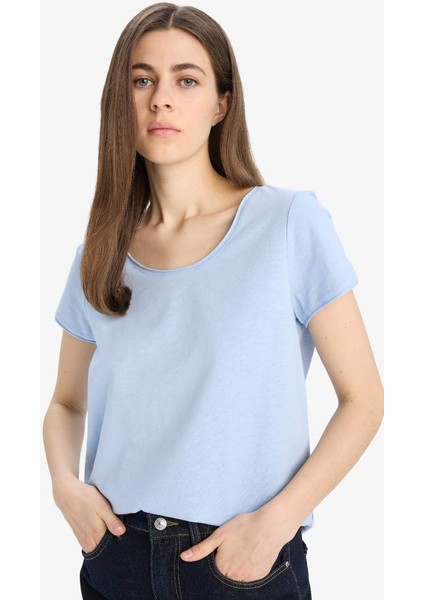 Yeni Sezon Regular Fit Yuvarlak Yaka Basic Düz Kısa Kollu Tişört