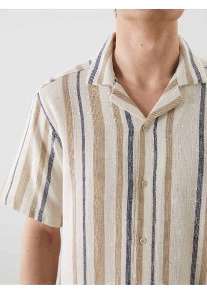 Yeni Sezon Regular Fit Kisa Kollu Cizgili Erkek Gomlek - S5NU19Z8