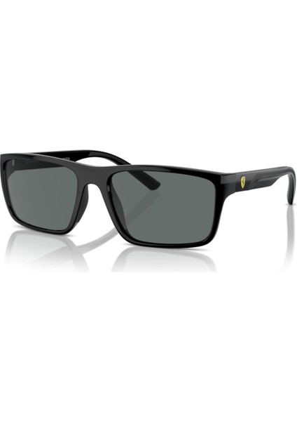 Ferrarı Scuderia FZ6003U 501/81 59-18-145 Erkek Güneş Gözlüğü