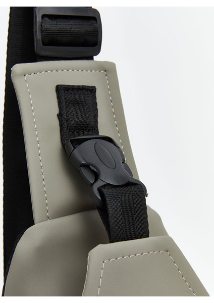 Yeni Sezon Fermuarli Erkek Gogus Cantasi - S58260Z8