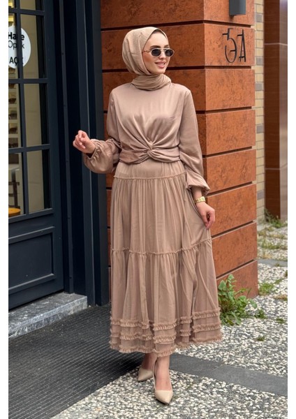 Nurcan Çetin Etekli Takım 10407 Bej