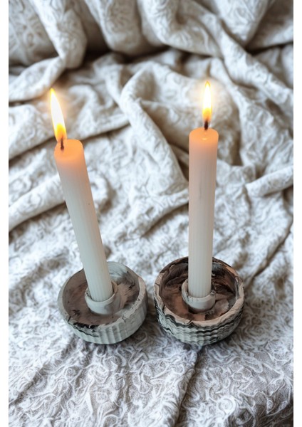 Mumlar Dahil 2 Li Pinterest Model Siyah Beyaz Geçişli Şamdanlık ve Beyaz Şamdan Mum