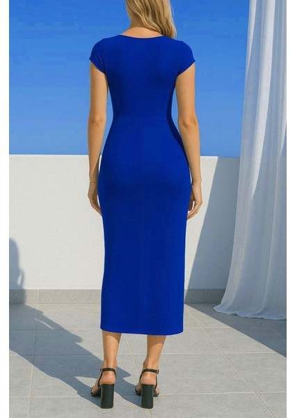 Kadın Sandy Kumaş Metal Toka Detaylı Midi Boy Elbise fiyatları