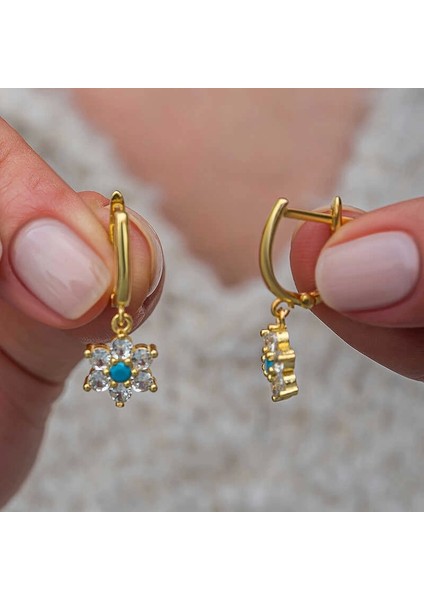 Gümüş Mavi Taşlı Gold Çiçek Kadın Küpe