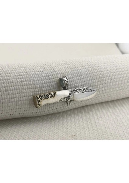 Avcı Cakı 925 Ayar Gümüş Erkek Kolye Ucu