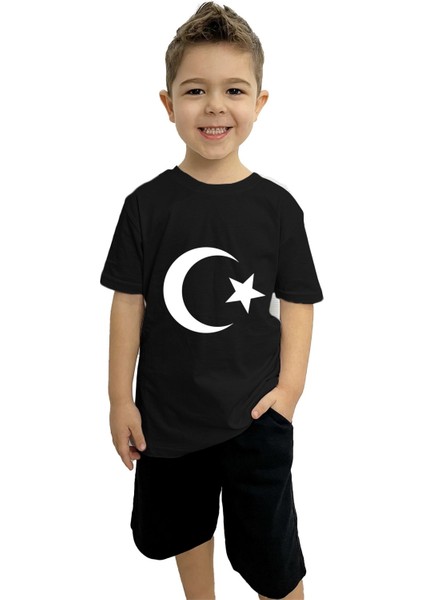 Ay Yıldız Baskılı Çocuk Tişört ve Şort Takımı | %100 Pamuk, Şık ve Rahat