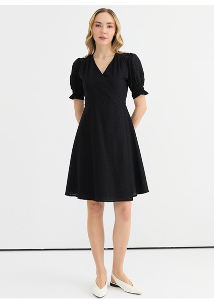 Kruvaze Yaka Desenli Siyah Standart Kadın Elbise 25YSL7617