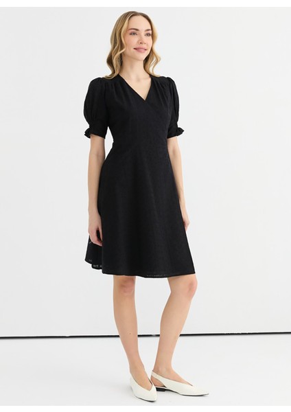 Kruvaze Yaka Desenli Siyah Standart Kadın Elbise 25YSL7617