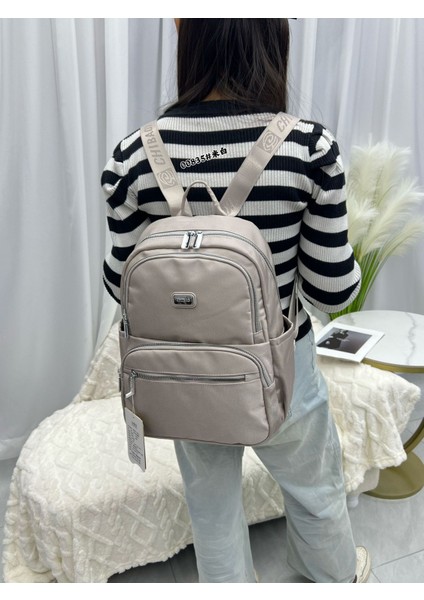 Oxford Kumaş Kadın Çantası Büyük Kapasiteli Sırt Çantası Boş Zaman Seyahat Çantası (Yurt Dışından) fiyatları