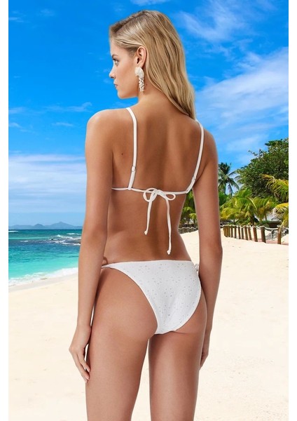 Tasarım Bikini Takımı Yaz Koleksiyonu Ergonomik Kesim Özel Hızlı Kuruyan modelleri