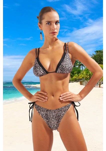 Tasarım Bikini Takımı Premium Kalite Esnek Kumaş Su Sporları Için Hızlı Kuruyan Klora Dayanıklı