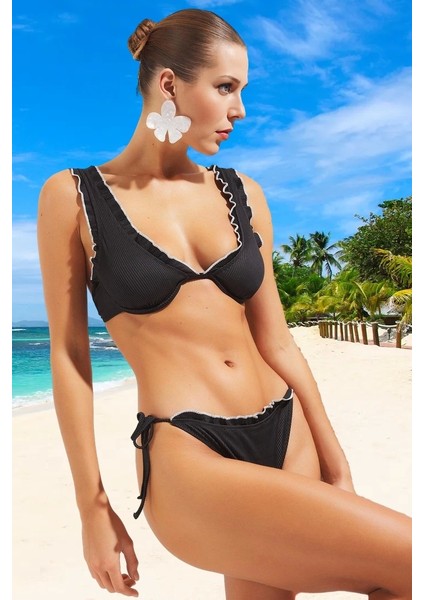 Tasarım Bikini Takımı Premium Kalite Plaj ve Havuz Için Uv Korumalı Ergonomik Kesim fiyatları