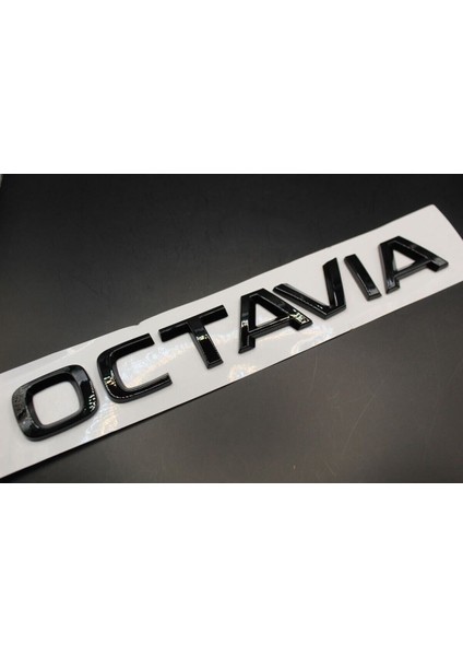 Skoda Uyumlu Octavia Piano Black Bagaj Yazısı