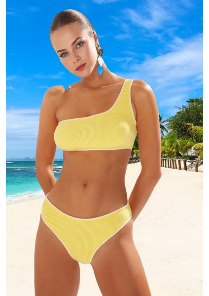 Tasarım Bikini Takımı Uv Korumalı Yaz Koleksiyonu Şık Detaylı Özel Esnek Kumaş fiyatları