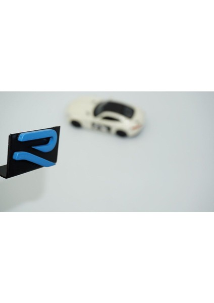 Volkswagen R Line Yeni Nesil Ön Panjur Mavi Logo Arma