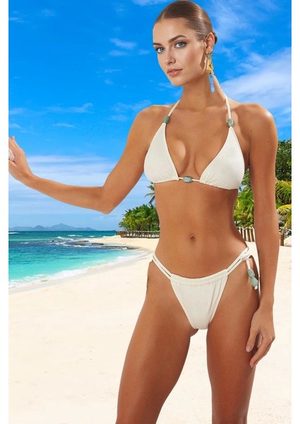 Tasarım Bikini Takımı Ergonomik Kesim Uv Korumalı Premium Kalite Hızlı Kuruyan Yüksek Konfor