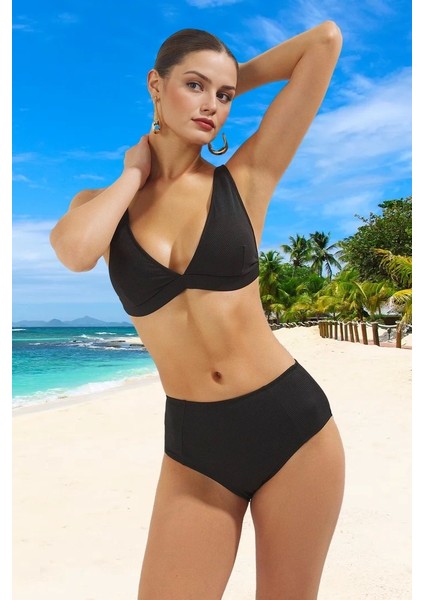 Tasarım Bikini Takımı Premium Kalite Şık Detaylı Yüksek Konfor Su Sporları Için Ergonomik Kesim