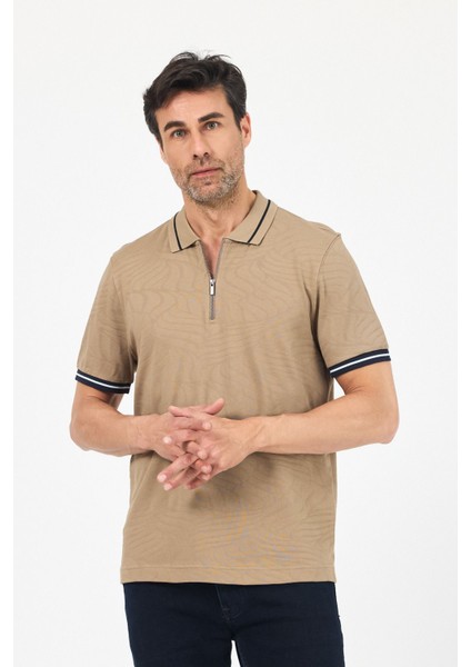 Erkek Basic Jakar Dokulu Bej Fermuarlı Polo Yaka Kıvrılmaz %100 Pamuk Slim Fit Tişört