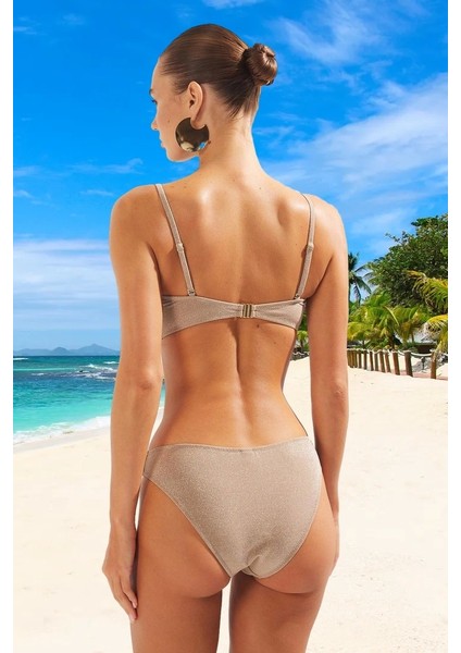Tasarım Bikini Takımı Su Sporları Için Esnek Kumaş Yüksek Konfor Şık Detaylı Yaz Koleksiyonu modelleri