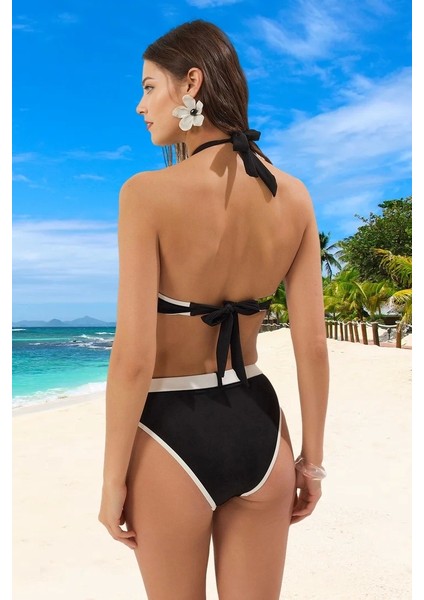 Tasarım Bikini Takımı Esnek Kumaş Hızlı Kuruyan Ergonomik Kesim Su Sporları Için