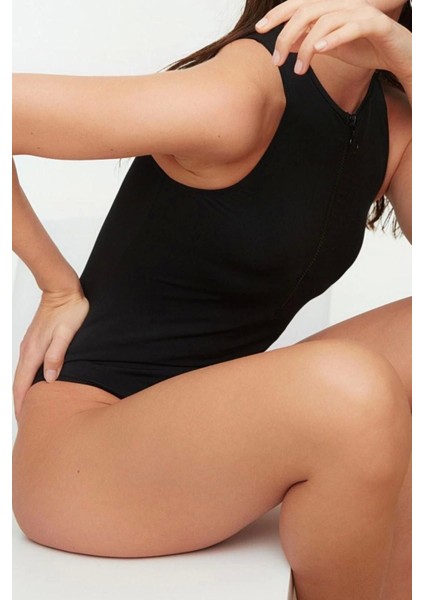Kadın Moda Atma Kap Askılı Halter Yaka Siyah Halter Yaka Fermuarlı Hipster Mayo modelleri