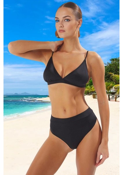 Tasarım Bikini Takımı Esnek Kumaş Özel Şık Detaylı Ergonomik Kesim Plaj ve Havuz Için