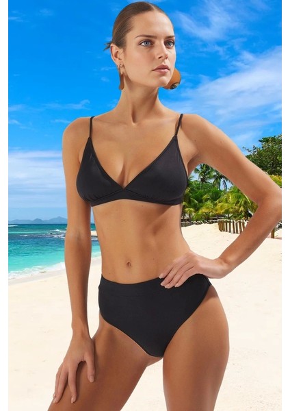 Tasarım Bikini Takımı Esnek Kumaş Özel Şık Detaylı Ergonomik Kesim Plaj ve Havuz Için fiyatları