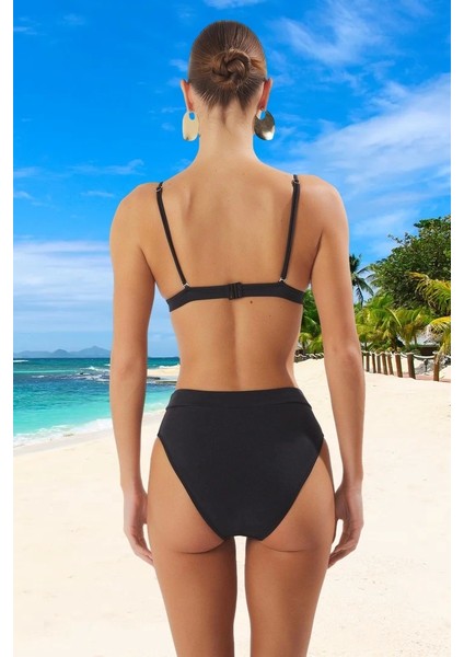 Tasarım Bikini Takımı Esnek Kumaş Özel Şık Detaylı Ergonomik Kesim Plaj ve Havuz Için modelleri